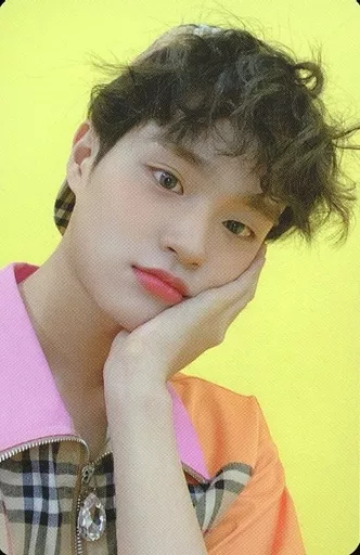 AB6IX vivid ヨンミン　トレカ Collection card (male) / CD 「 VIVID 」 (V Ver.) included