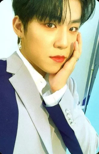 Collection card (male) / CD 「 VIVID 」 (D Ver.) included special