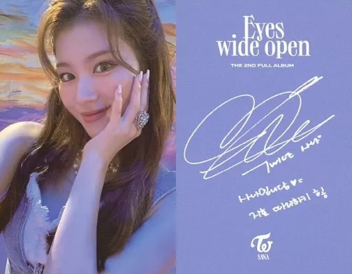 TWICE / Sana / Bust-up / with signature de impresión trasera / CD