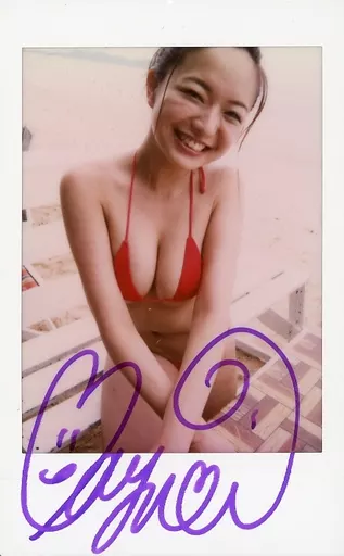 山中真由美　サイン入りチェキ 生写真(女性)/グラビアアイドル ☆山中真由美/直筆サイン入り