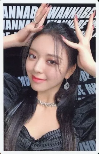 ユナ  シンユナ！！  まとめ売り 27枚 ITZY/YUNA (Shin Yu-na) / CDs 
