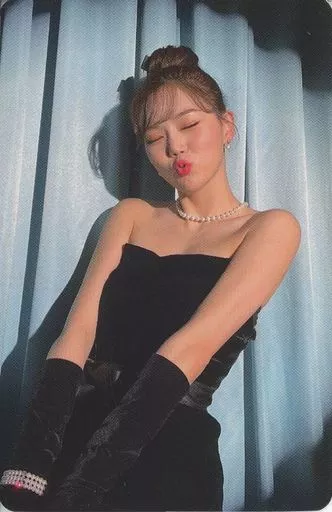 OHMYGIRL おまごる real love フィルム