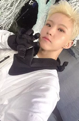 Collection Card (Male) / Special Photo Card with CD