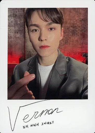 SEVENTEEN / Vernon / With Print Signature and Message
