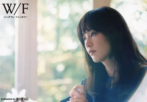 Official photo (female) / actress Asami Mizukawa / Yokozuna