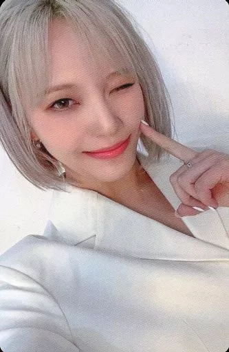 Billlie ムンスア スア MOONSUA トレカ 2026年最新】ムンスアの人気アイテム - メルカリ