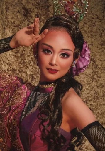 生写真(女性)/宝塚歌劇団(星組)/女優 宝塚歌劇団(星組)/舞空瞳