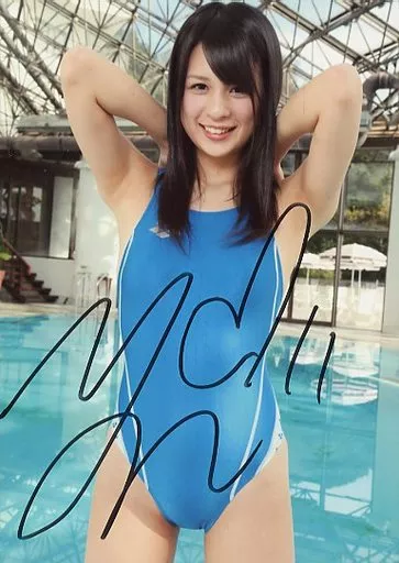 Official photo (female) / Gravure idol ☆ Ai Yamagami / with