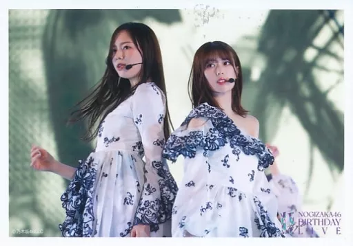 乃木坂46 岩本蓮加 生写真 11th BDライブ 期別衣装 Amazon.co.jp: 乃木坂46 岩本蓮加 生写真 11thBDライブ 期別衣装