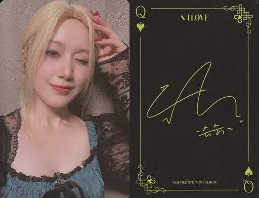 特価商品  G) I-DLE / Shuhua / Black back / Printed with signature K-POP・アジア