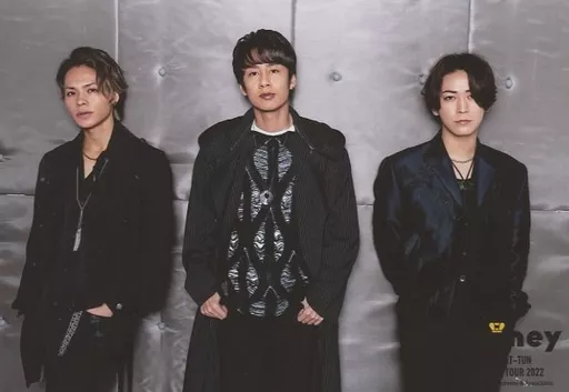KAT-TUN/KAT-TUN LIVE TOUR 2022 Honey〈初回… DVD