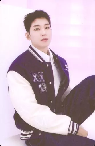 27/88 : Seventeen / WONWOO / 