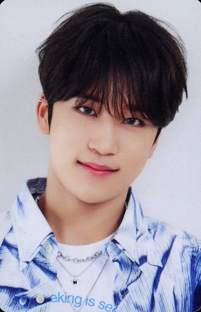 LUN8 ジュヌ トレカ まとめ売り LUN8 Butterfly サイン会トレカ まとめ売り