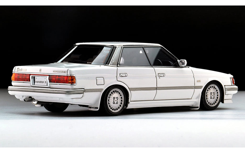 1/43 Toyota Mark II Grande Limited 87 Model (White) [T-IG4312