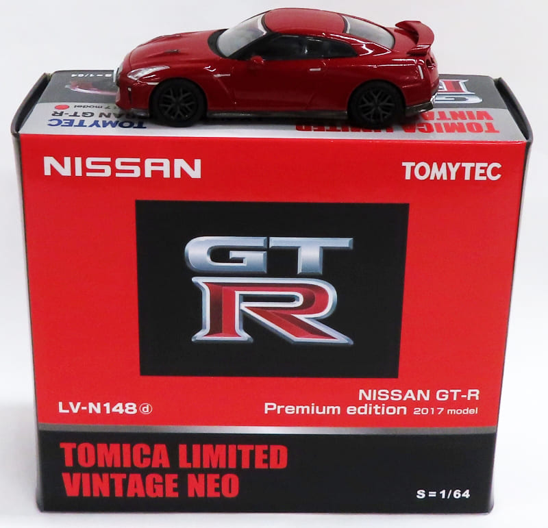 1/64 TLV : N 148 d Nissan GT-R 2017 Model (Red) 