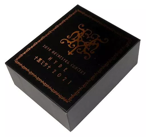 Amazon.co.jp: HYDE 黒ミサ 2021 懐中時計 : おもちゃ