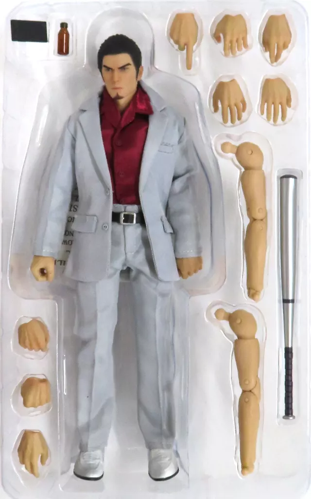 Figure Kazuma Kiryu 