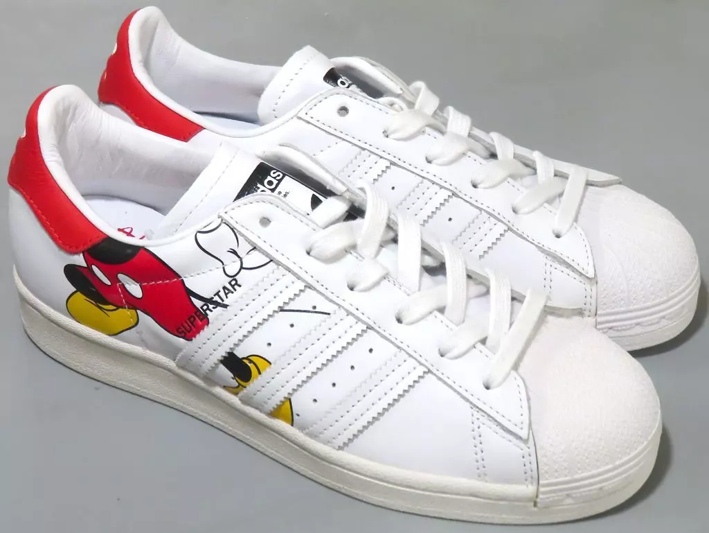 Mickey Mouse Sneakers 24 cm 