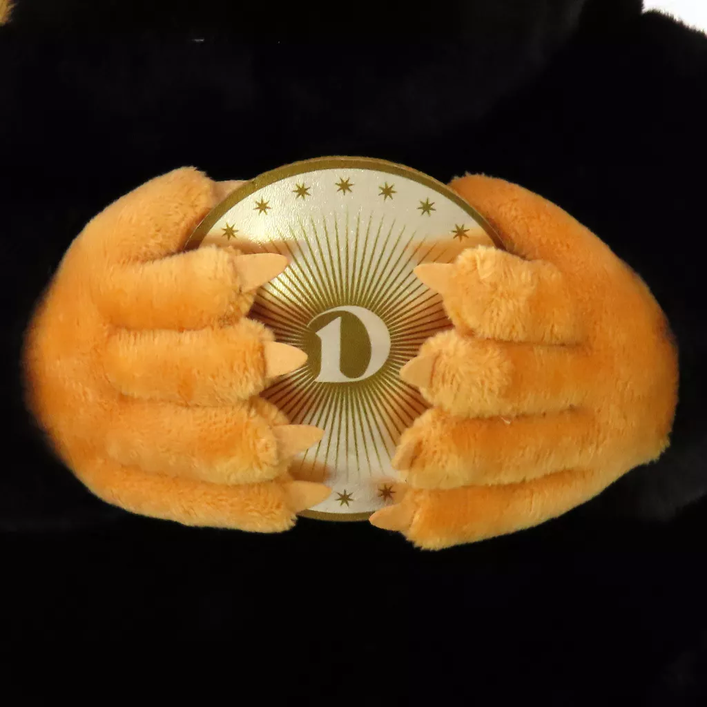 ニフラー フィギュア コイン付き Amazon.co.jp: FANTASTIC BEASTS Money Bank Niffler : おもちゃ
