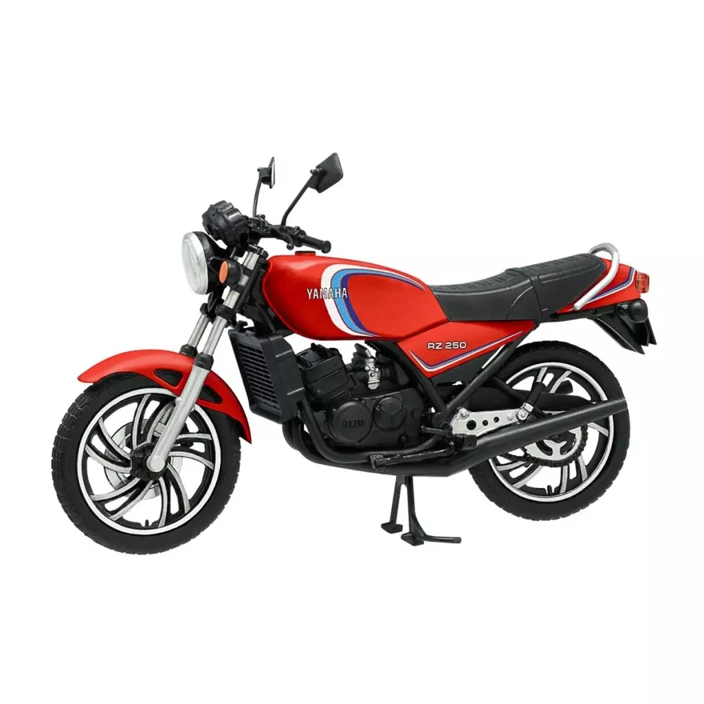 Food toy plastic model 1/24 1982 RZ250 ysp