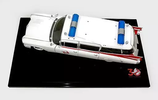 Minicar [Damaged Goods] 1/18 GHOSTBUSTERS ECTO-1 30th