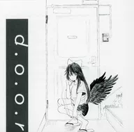 d.o.o.r / Kurage seek room