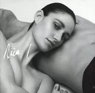 Niia / I [versión importada]