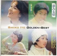Sakiko Ito / Golden Vest