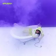 Purple Now / eEmulsion [Normal Edition]