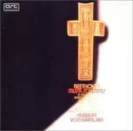 Directed by Herbert von Karajan / Beethoven : Majestic mass