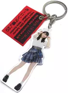 Homare Okamura (Morning Musume,' 20) Solo acrylic key holder with tag "Hello! Project 2020 Autumn ~ The Ballad ~ Extra Number" limited to online shopping.