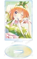 A. Yotsuba Nakano "Eiga The Quintessential Quintuplets Oroshiezu Sakura kimono ver. Trading Ani-Art aqua label acrylic stand"