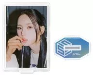 Lee Ji-woo Acrylic Stand "Triples JAPAN Pre-Debut 『 ###』 SPECIAL POPUP"