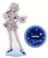 CHINO's original acrylic stand "KAMITSUBAKI STUDIO VALIS× Karaoke Pacera"