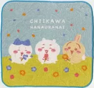 Gathering (flower field) Mini Towel "Chi-kawa Something Small and Cute ×Avail"