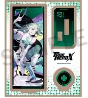 7.ラッキーシアン 木製スタンド 「TO BE HERO X」