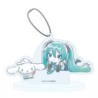 24.(グラフアートイラスト) アクリルスタンドキーホルダー 「初音ミク×シナモロール」