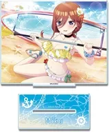 デザイン03(中野三玖A) アクリルスタンド Ver.2 「五等分の花嫁＊」
