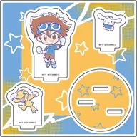 [新品] 01.八神太一＆アグモン×シナモロール(コラボイラスト) アクリルスタンドプレート 「デジモンアドベンチャー×サンリオキャラクターズ」