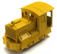 HO Narrow 1/87 4t Diesel Locomotive Type A / Yellow Door Open / Rear Window Painted Finished Product Event Only