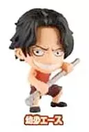 21. Young Ace "Ani Character Heroes ONE PIECE vol. 10 Marine Ford Edition, No. 2"