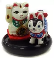 招財貓和犬張子THE STUDY ROOM羽田機場店限定