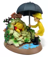 Winnie the Pooh and Honey "Disney Cine Magic Paradise - Primo R -"