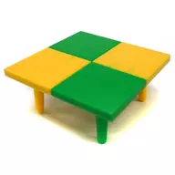 Yellow&Green(四角形)"This is the CHABU-DAI."