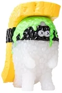 "Sushi Monster Sushi EL Real Sushi Size Figure Collection" con huevo y wasabi