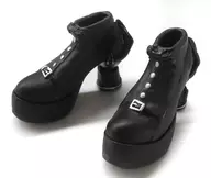 The "hazama Heel Boots Collection" is a pair of heel boots (all black) that is destined to be dragged and forgotten in place.