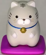 さばお 「ひげまんじゅう おざぶに正座フィギュア 四」