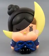 The Half Moon -Mini 「POPMART CRYBABY CRYING TO THE MOON SITTING シリーズ」