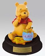 Winnie the Pooh "Ichiban KUJI Walt Disney Co., Ltd. 110th Anniversary" B Prize, Inventive Figure