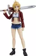 figma “赤”のセイバー 私服ver. 「Fate/Apocrypha」